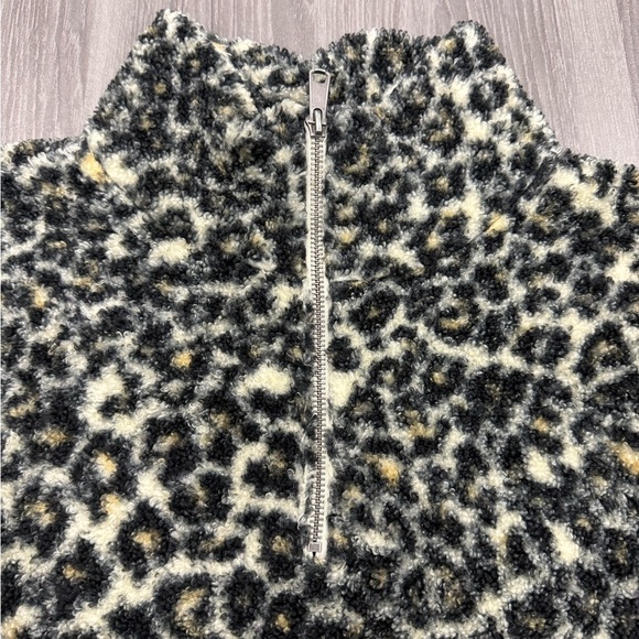 LOFT Leopard Print Sherpa Fleece Zip Sweatshirt Women’s Size Small - Picture 2 of 9